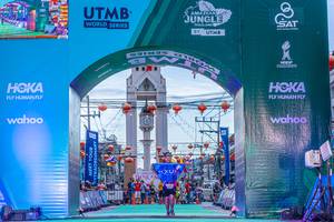 BIB: 200
                            <button type="button" onclick="openModal(21794674)" class="btn btn-primary btn-sm float-right btn-popup" data-toggle="modal" data-target=".modal-high-quality">
                        <i class="fas fa-shopping-cart"></i> Add to Cart
                    </button>
                                            <button type="button" onclick="isThisMe(21794674, true)" class="btn btn-success btn-sm float-right btn-popup btn-isme hidden" data-toggle="tooltip" data-placement="bottom" title="นี่คือรูปของคุณใช่ไหม คลิกที่นี่เพื่อเอาเข้าอัลบั้ม">
                        <i class="fas fa-plus"></i> Add to album
                    </button>
                    <button type="button" onclick="isThisMe(21794674, false)" class="btn btn-warning btn-sm float-right btn-popup btn-isnotme hidden">
                        <i class="fas fa-ban"></i> Remove from album
                    </button>